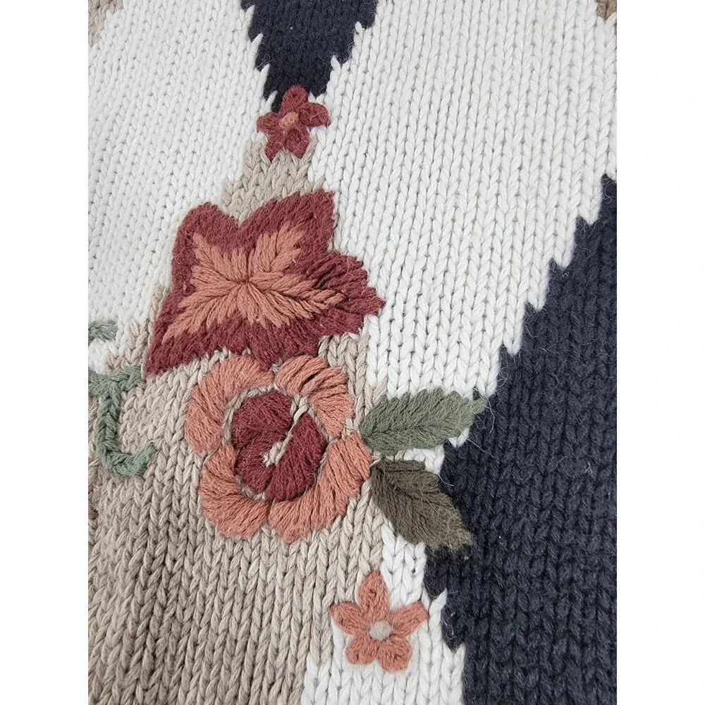 Vintage Milano Design Group Sweater Womens Large Argyle Floral Knit Pullover 90s